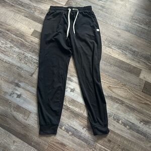Vuori joggers